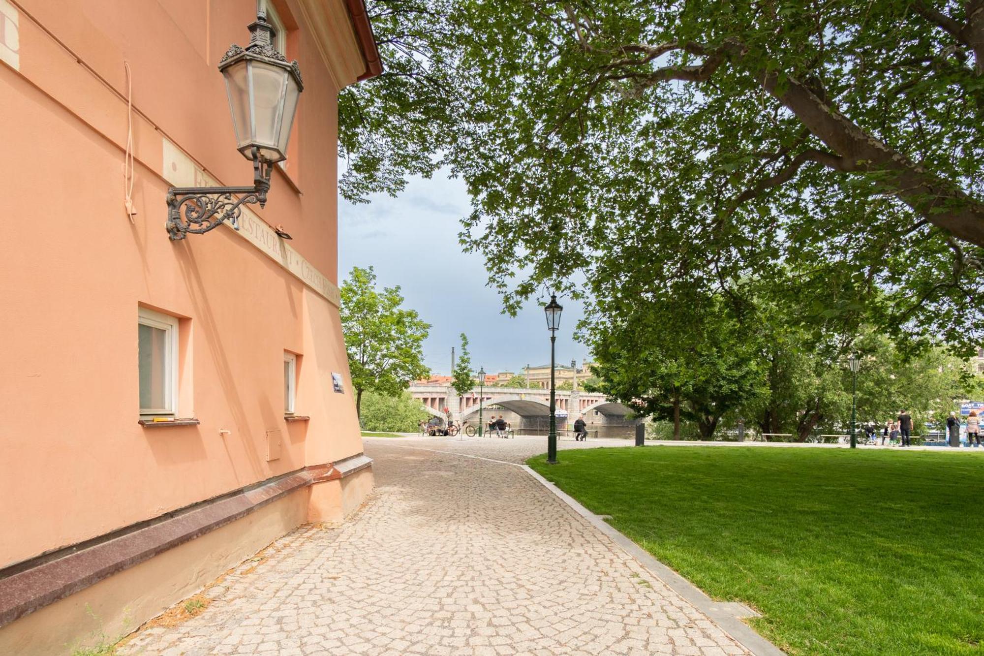 River View Apartment Πράγα Εξωτερικό φωτογραφία